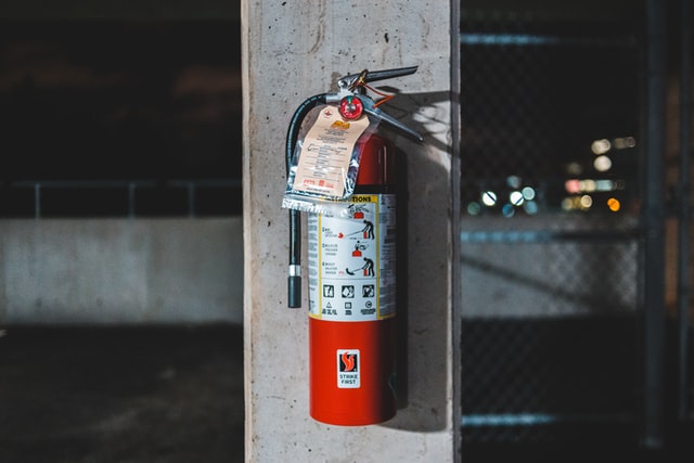 How to clean after class C fire extinguishers? Read on and find out! 